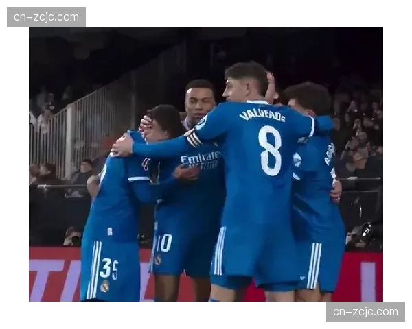 皇马客场两球力克瓦伦西亚 豪取七连胜紧追巴萨